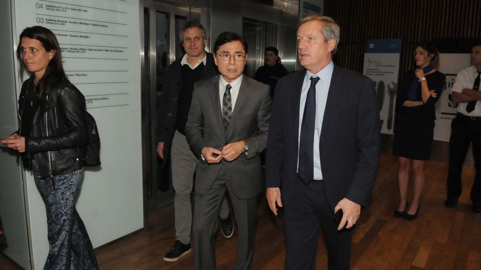 previas premios perfil 20191017