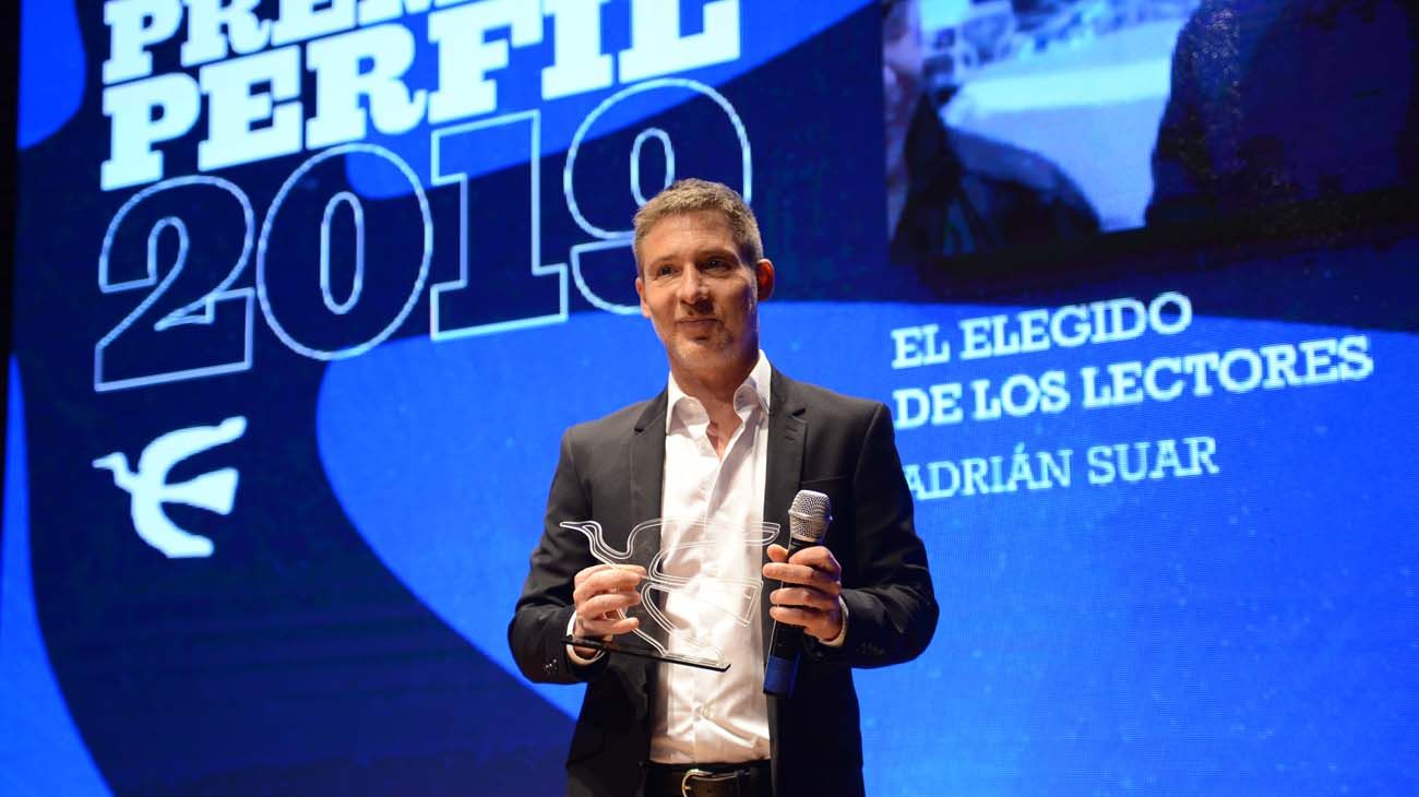 Adrián Suar en los Premios Perfil 2019.