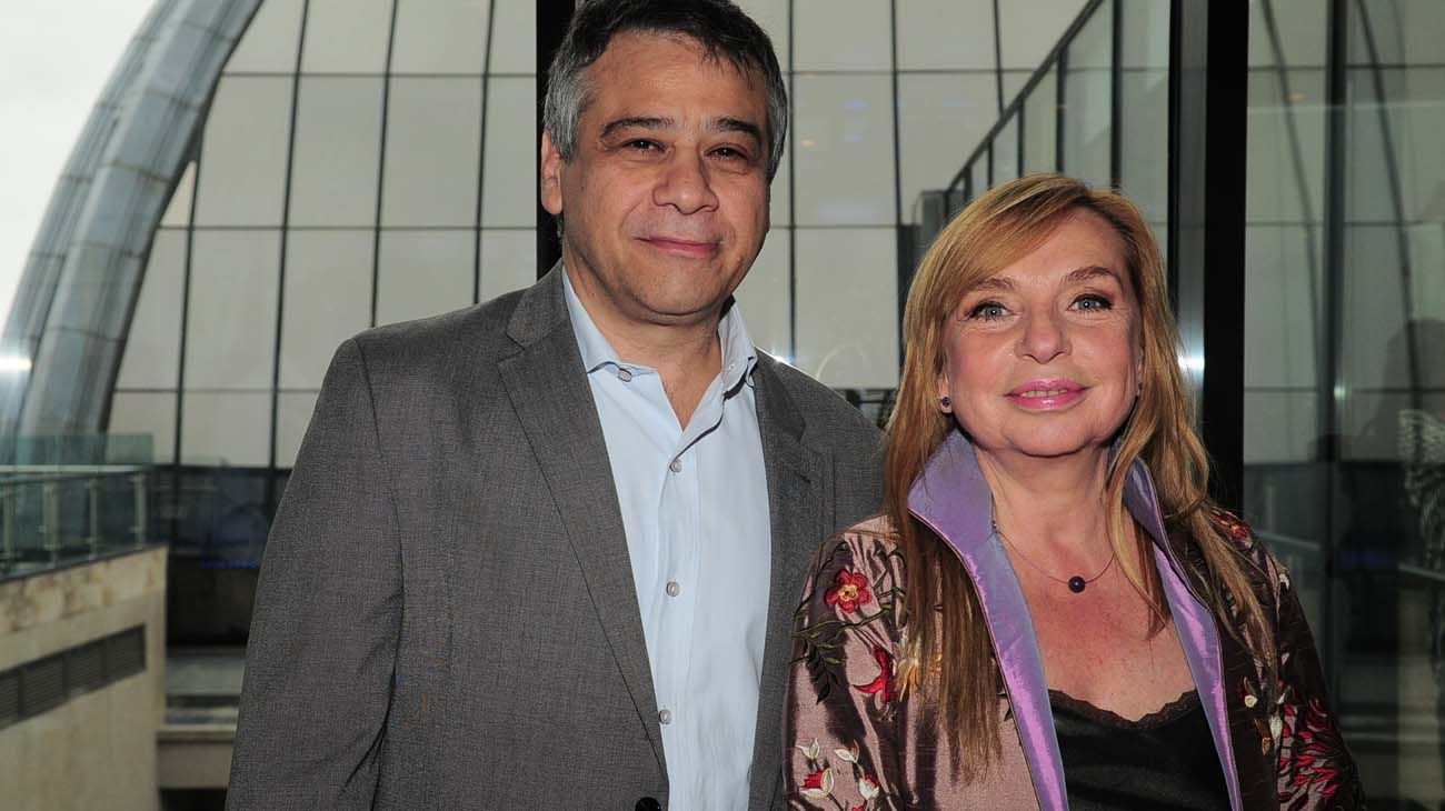 El legislador por la por la Ciudad de Buenos Aires, Sergio Abrevaya, junto a la ex legisladora María José Lubertino.