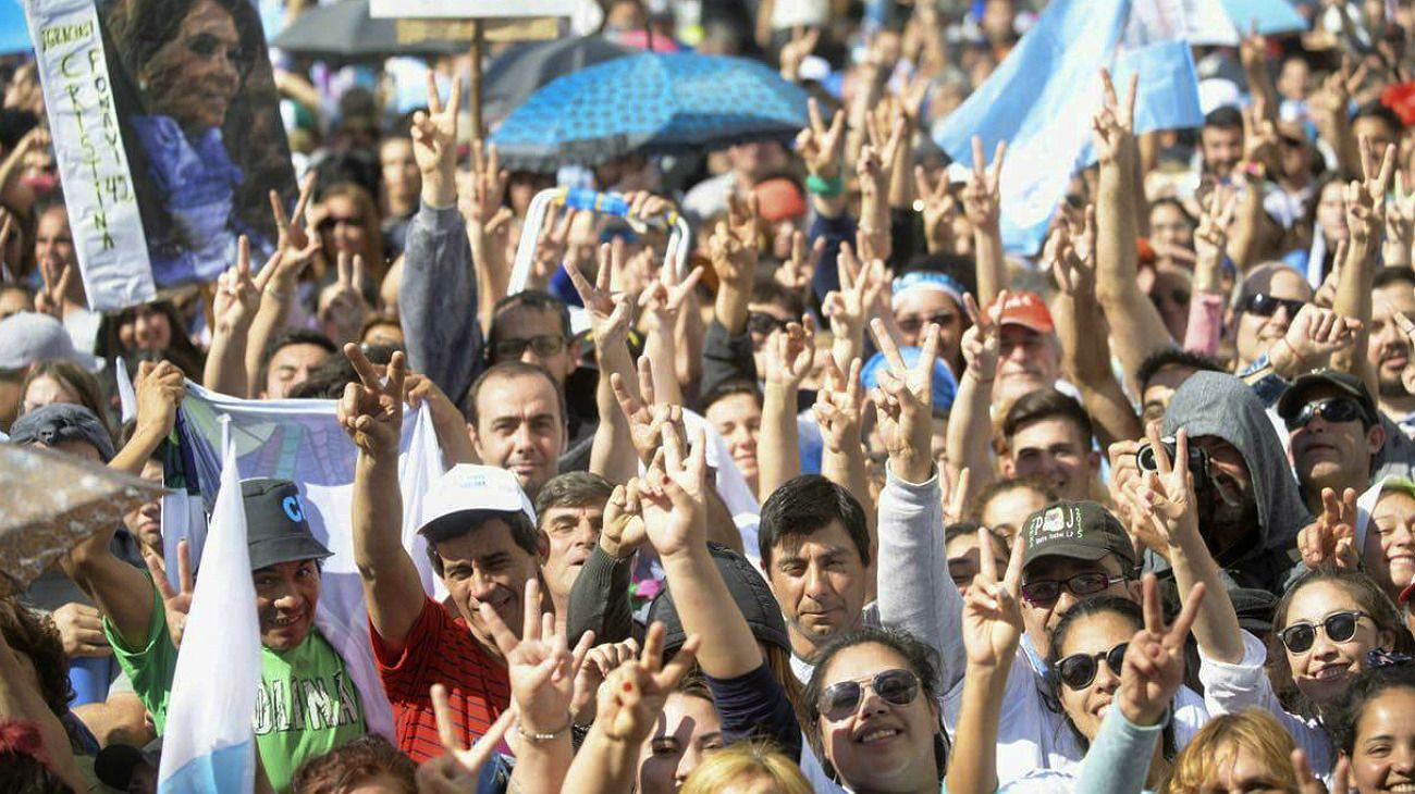 Postales del acto del peronismo por el Día de la Lealtad, en La Pampa.