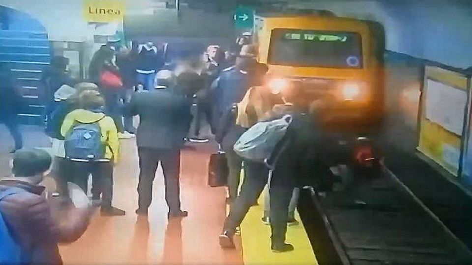 subte pueyrredon