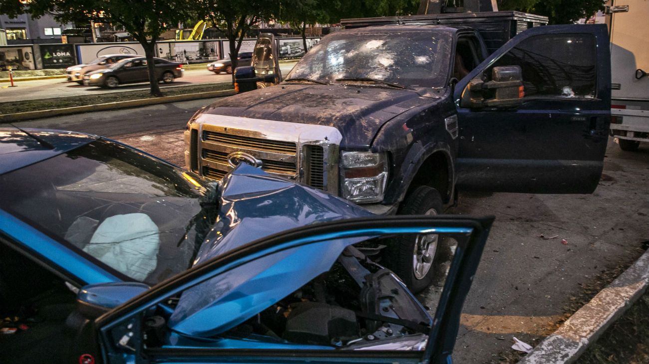 El enfrentamiento duró varias horas en plena calle de Culiacán.