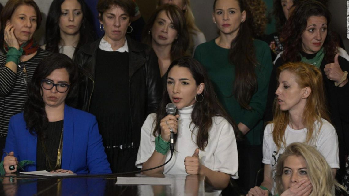 Thelma Fardín reads a statement during a press conference in Buenos Aires on October 17, 2019. Nicaraguan attorney's office accused Argentine actor Juan Darthés on Wednesday of raping his underage colleague when they were in the Central American country touring with the cast of a TV show they both starred in.