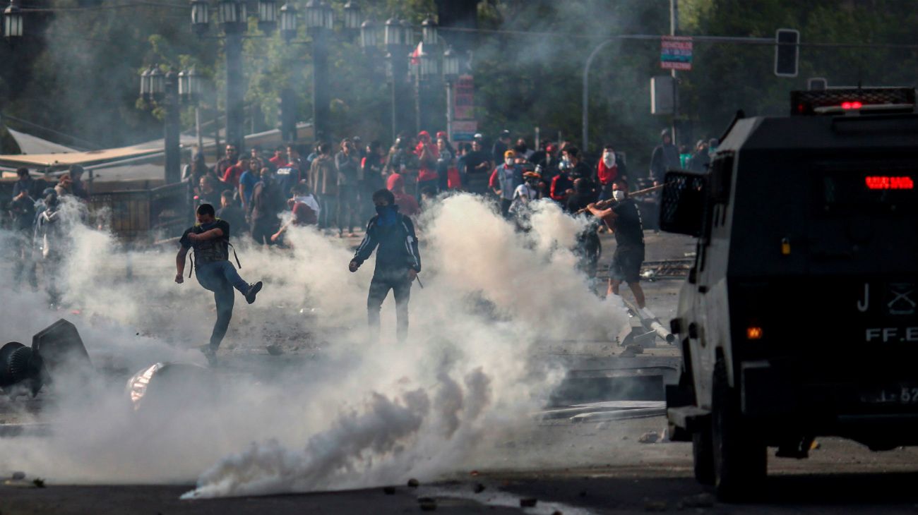 Impactantes imágenes de los disturbios en Chile.