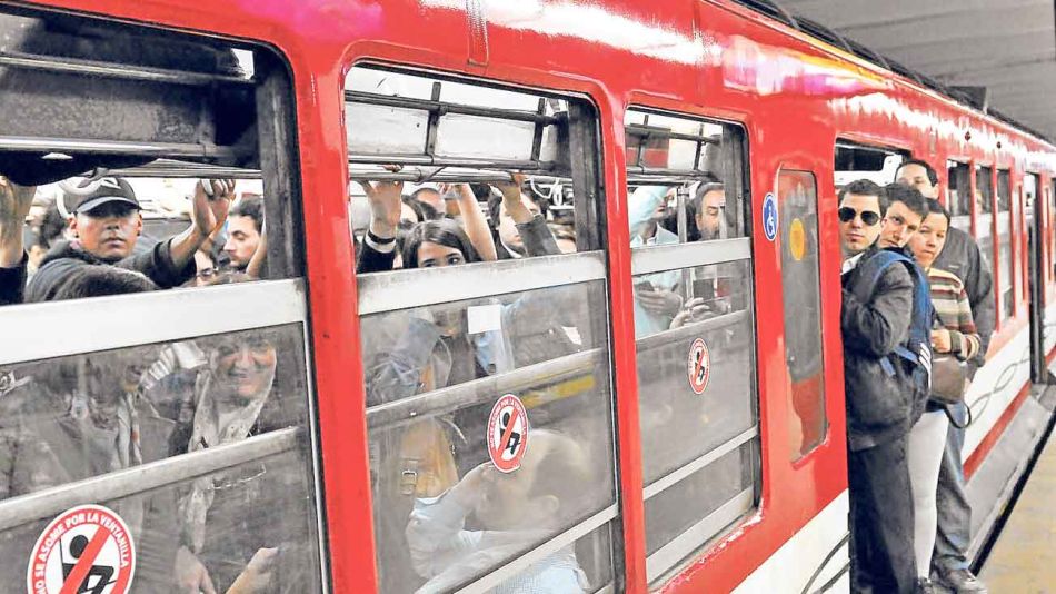 20191019_subte_asbesto_cedoc_g.jpg