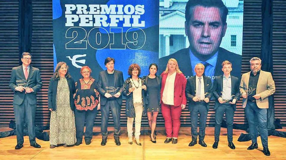 20191020_premios_perfil_ruiz_bastaesbasta_duprat_cahn_salvatto_alarcon_juanobregon_g.jpg