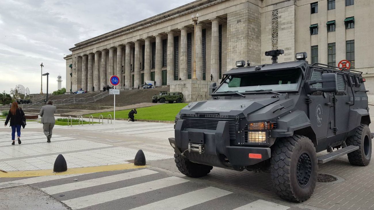 Seguridad en el área de la Facultad de Derecho, de la UBA.