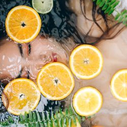 La vitamina C es una aliada imprescindible en tu rutina beauty