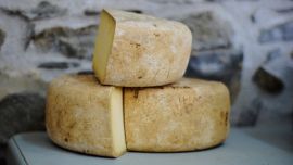 La 1ª Fiesta del Queso Tandilero y del 2º Encuentro Provincial de Enoturismo se realizarán 2 y 3 de noviembre en la diagonal del Parque Independencia, de la ciudad serrana.