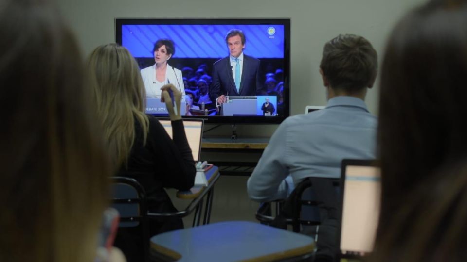 El Observatorio Pulsar de la UBA midió en tiempo real la reacción de los votantes.