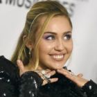Miley Cyrus sexy