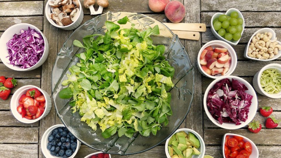 Se aconseja aumentar la ingesta de frutas y verduras.