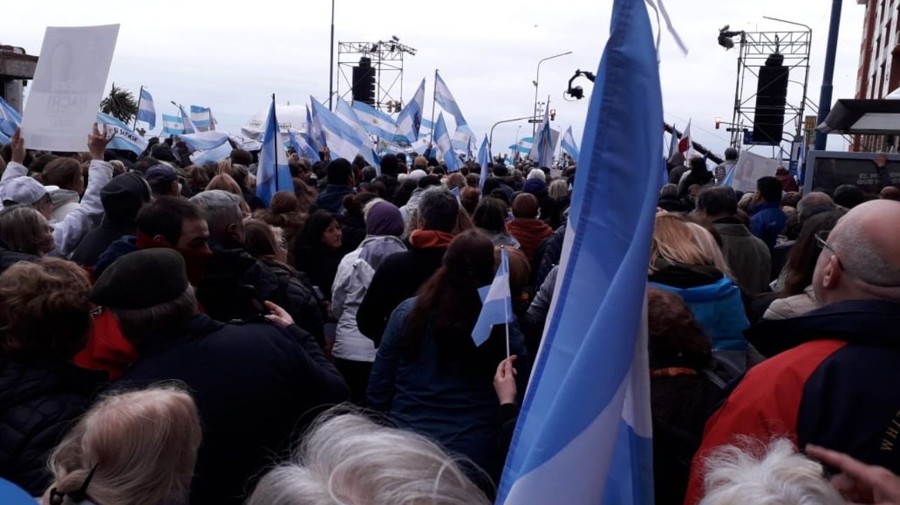 La marcha del "Sí se puede" en Mar del Plata.