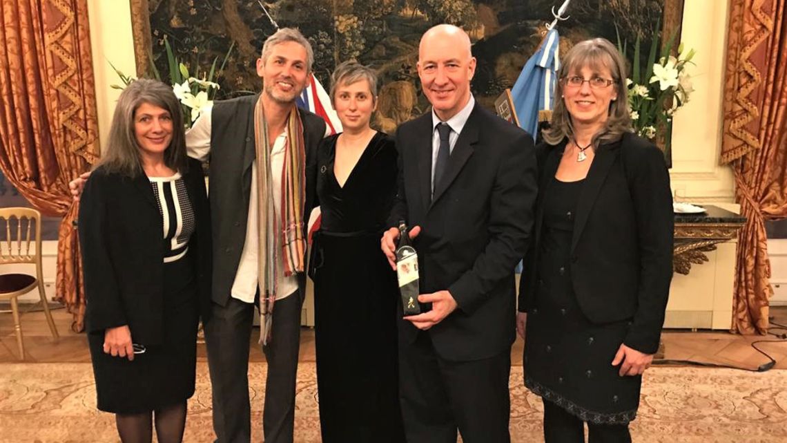 Britain's Ambassador in Argentina Mark Kent hosted a memorial service for late author and journalist Andrew Graham-Yooll, featuring words of remembrance from Andrew's children (Inés, Luis and Isabel), former Buenos Aires Herald editor Robert Cox and his cousin John Hunter.