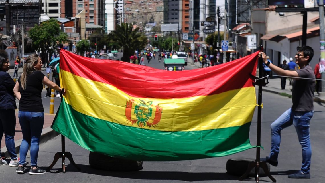 People demonstrate during a general strike in Bolivian Capital of La Paz on October 25.  