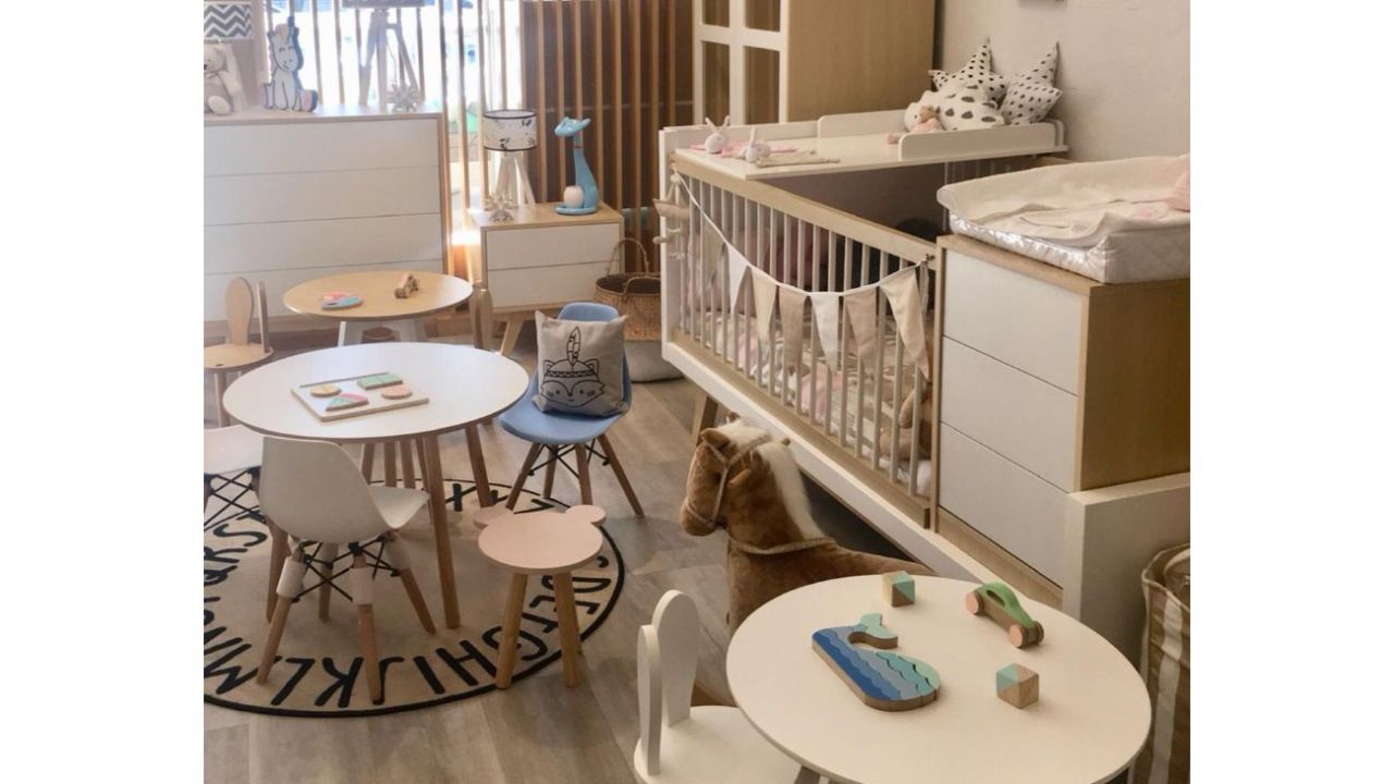 Picky Kids Furniture - 🐣 ¡CAMBIADOR CON 4 RUEDAS BLANCO