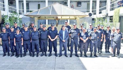 Cupula. El ministro de Seguridad, Cristian Ritondo, rodeado por los principales mandos de la Policía de Buenos Aires. En su gestión, más de 40 mil uniformados fueron obligados a presentar una declaración patrimonial.
