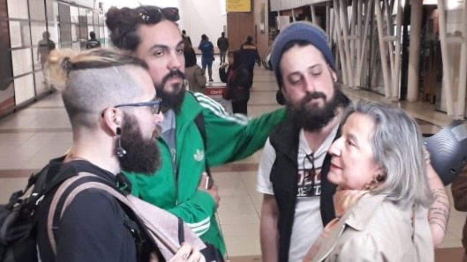periodistas demorados chile 10272019
