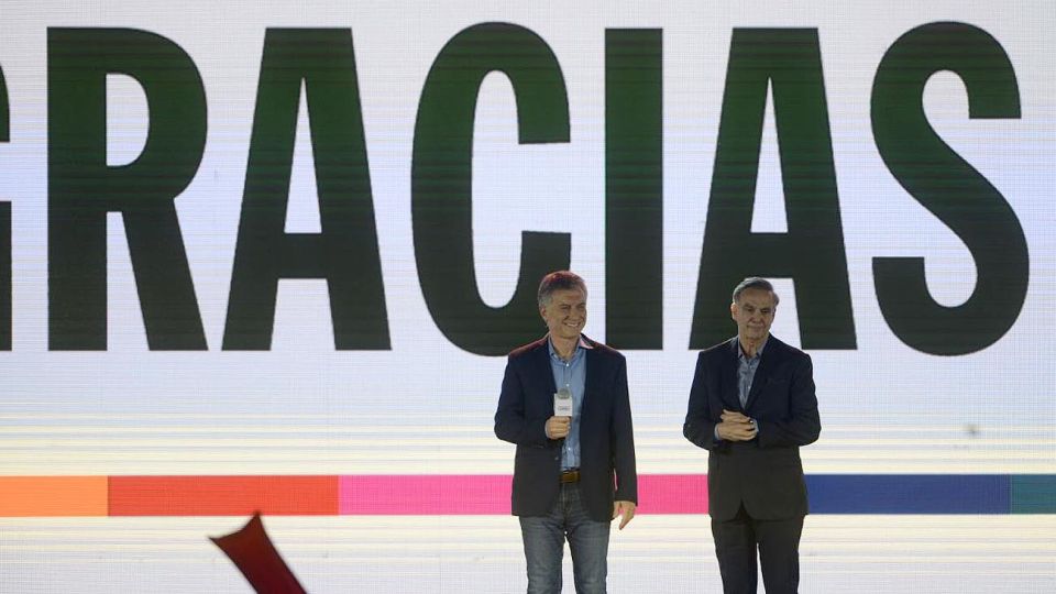 MACRI RECONOCE DERROTA