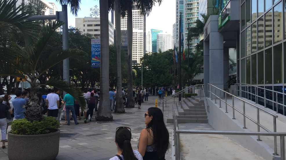 Los argentinos votan en Miami.
