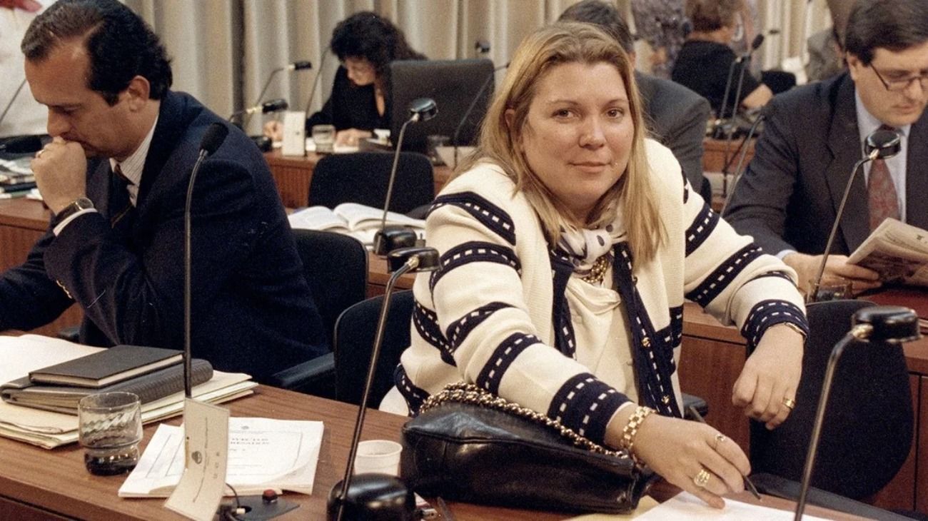 Carrió como constituyente en 1994. 