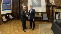 La foto oficial de la reunión entre Mauricio Macri y Alberto Fernández.