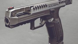 El aspecto futurista y su diseño poco convencional llevaron a sus creadores a bautizarla Alien.