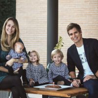 El mensaje de Carlos Baute a su esposa, por su cumpleaños, con sus hijos en composé