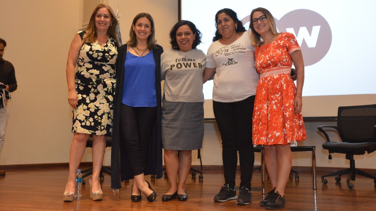 Córdoba. El programa Fuerza Latina, el cual se emite por la DW y cuenta historias de mujeres que cambian el mundo, fue el organizador del evento realizado en la Universidad Católica