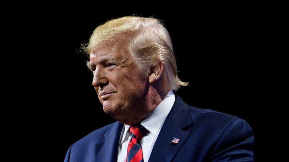 Poll Finds 49%-47% Divide on Removing Trump: Impeachment Update