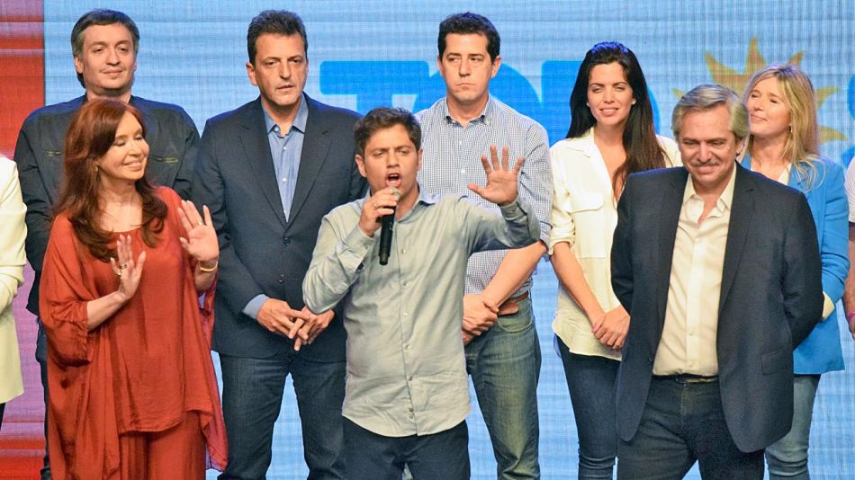 20191103_kicillof_cristina_cfk_alberto_fernandez_escayola_g.jpg