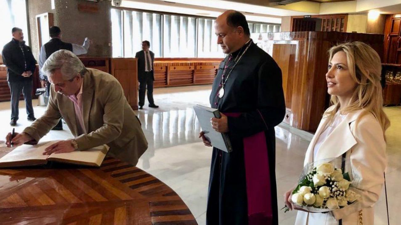 Alberto en México: defensa a Vilma Ibarra, visita religiosa y pedido por Argentina