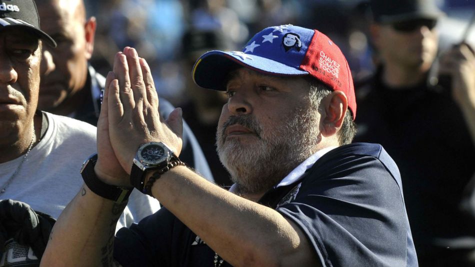 diego maradona gimnasia 04119