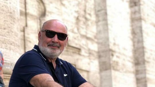 El primer arrepentido rehace su vida lejos de la política.
