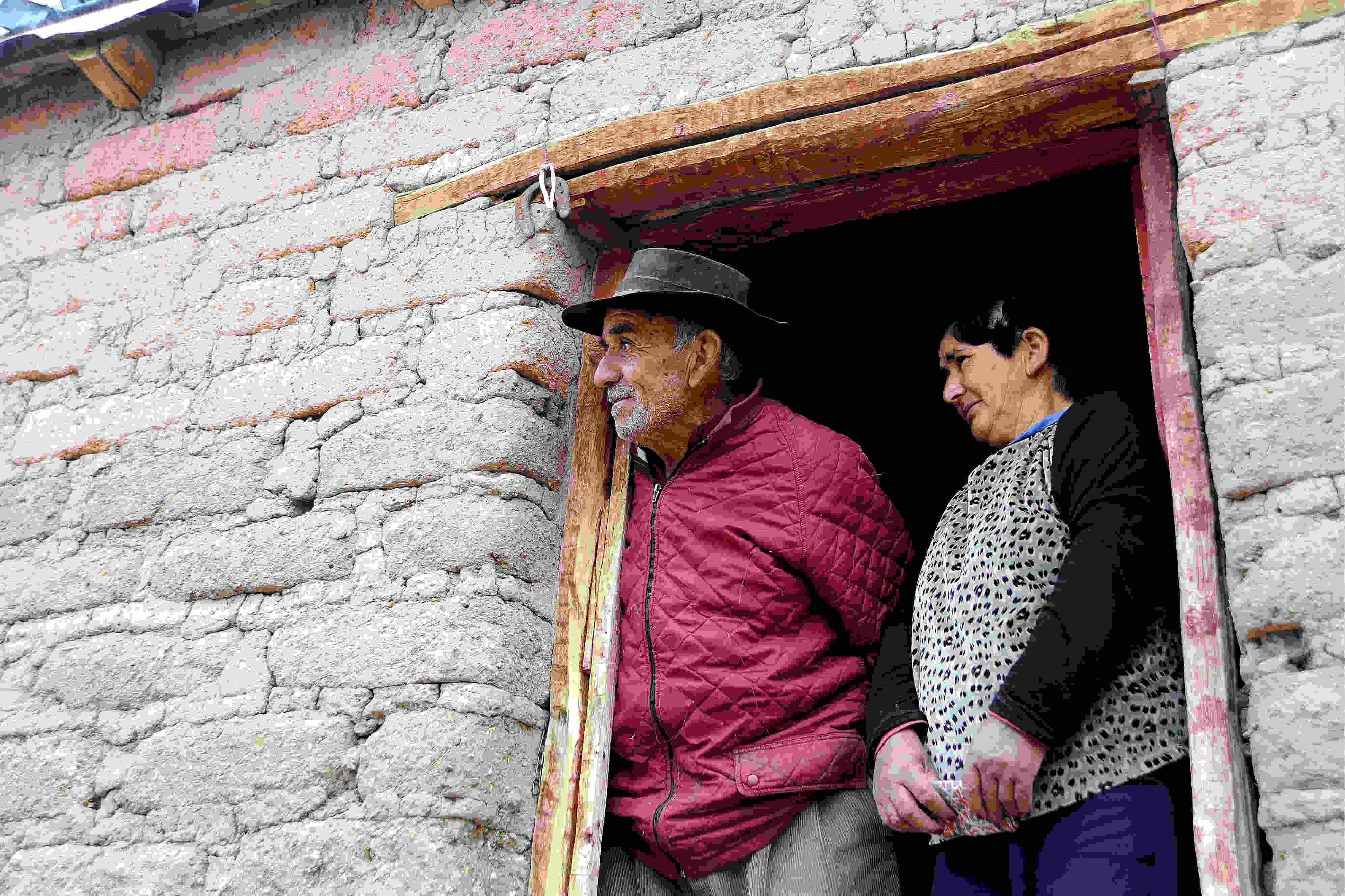 Antonio Sazo y su mujer, en su casa