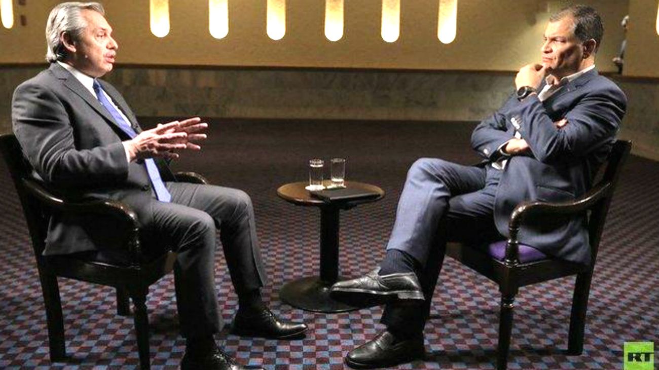 Fernández hizo catarsis con Rafael Correa: "Así, no podemos pagar la deuda"