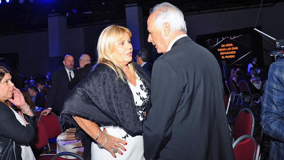 20191110_marcela_losardo_nosiglia_silvestro_g.jpg