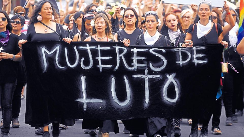 20191110_mujeres_luto_chile_afp_g.jpg