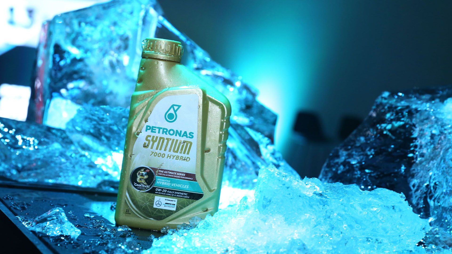 Parabrisas  Petronas lanzó su nueva línea de lubricantes Syntium