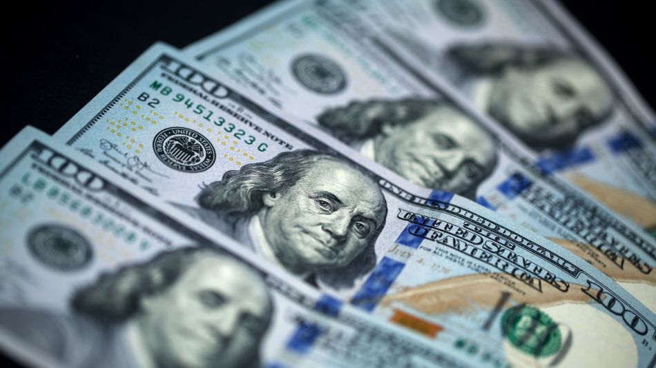 Chinese Yuan, Hong Kong Dollar and U.S. Dollar Banknotes
