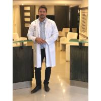 Dr. Santiago Martín Grinstein