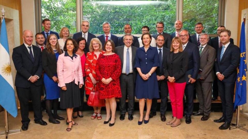 Alberto Fernández almorzó con más de 20 diplomáticos de la Unión Europea