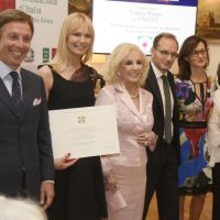 Valeria Mazza fue condecorada por la Embajada de Italia
