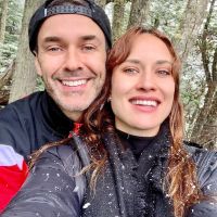 Lomazos al sol: Mariano Martínez y Camila Cavallo mimosos en el agua