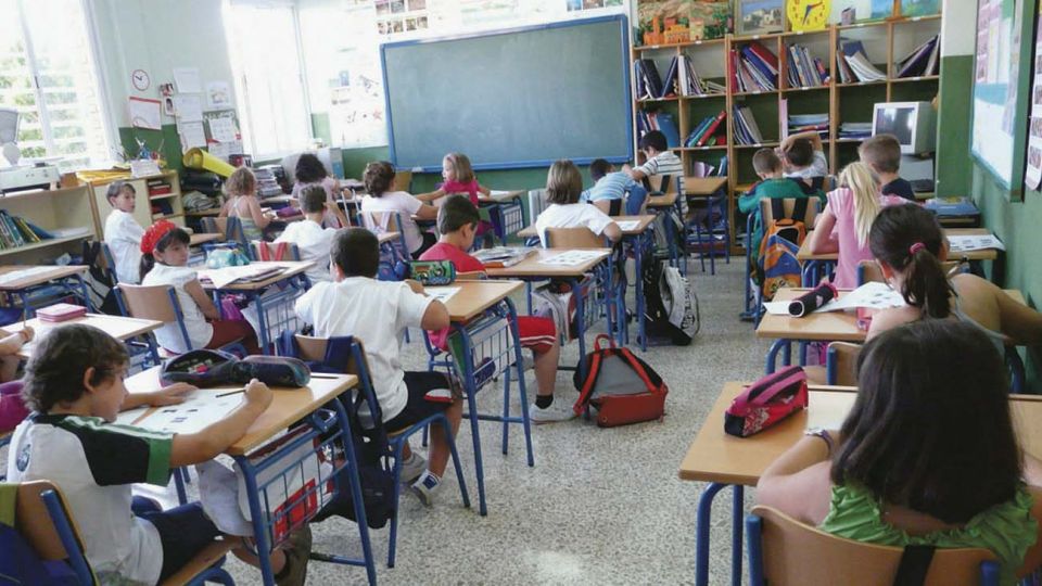 chicos de primaria en clases 20112019