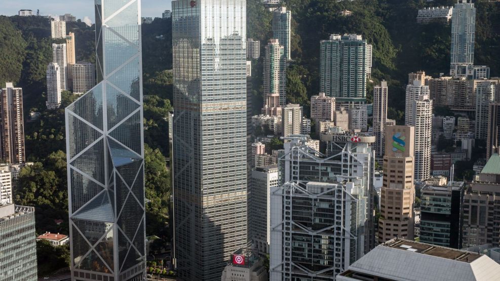 Hong Kong’s Rich Open More Offshore Accounts as Backup Plan, Bankers Say