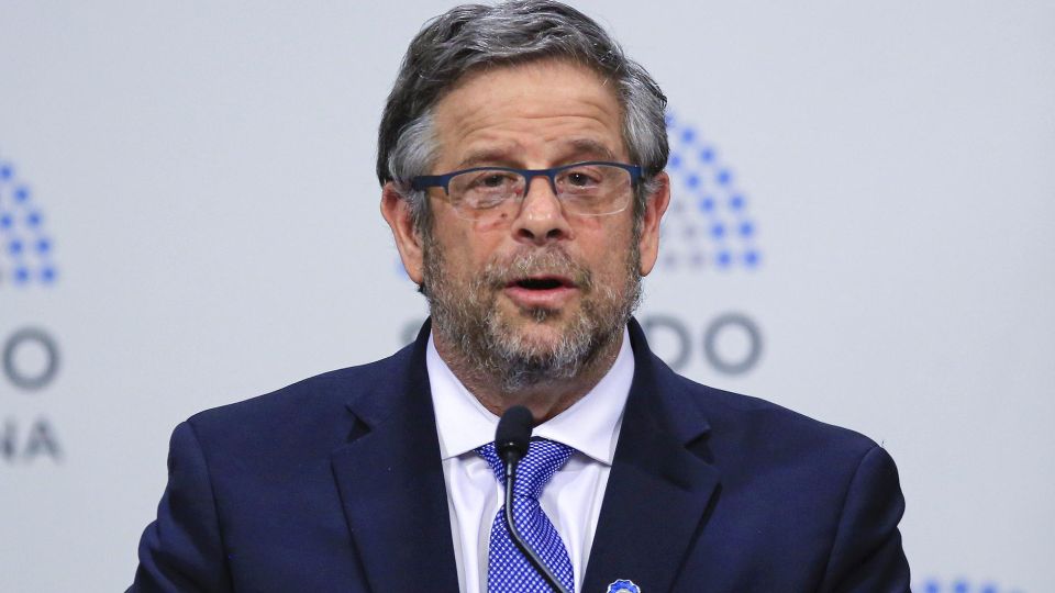 El secretario de salud Adolfo Rubinstein