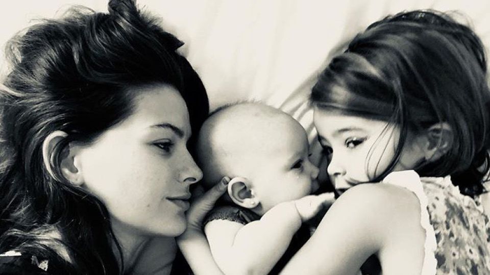 China Suárez, Rufina y Magnolia