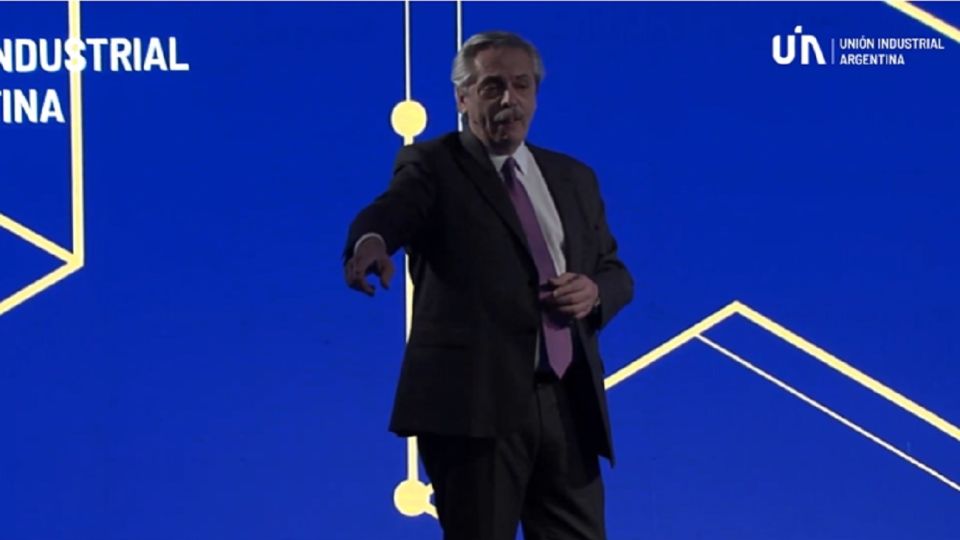 Alberto Fernández