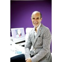Dr. Marcelo Suárez